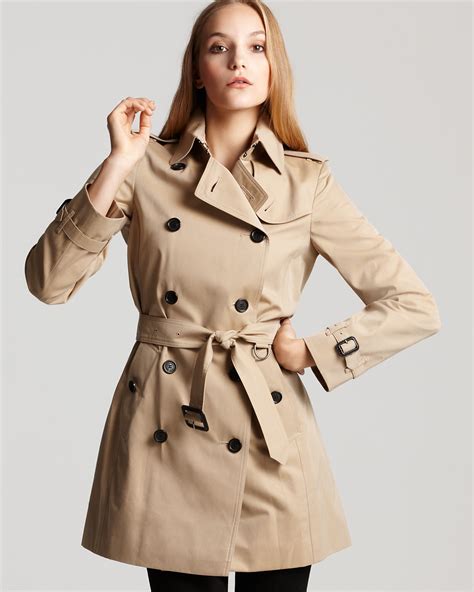 trench donna burberry saldo|burberry trench jacket sale.